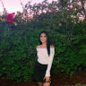 Meet your Posher, Elainie